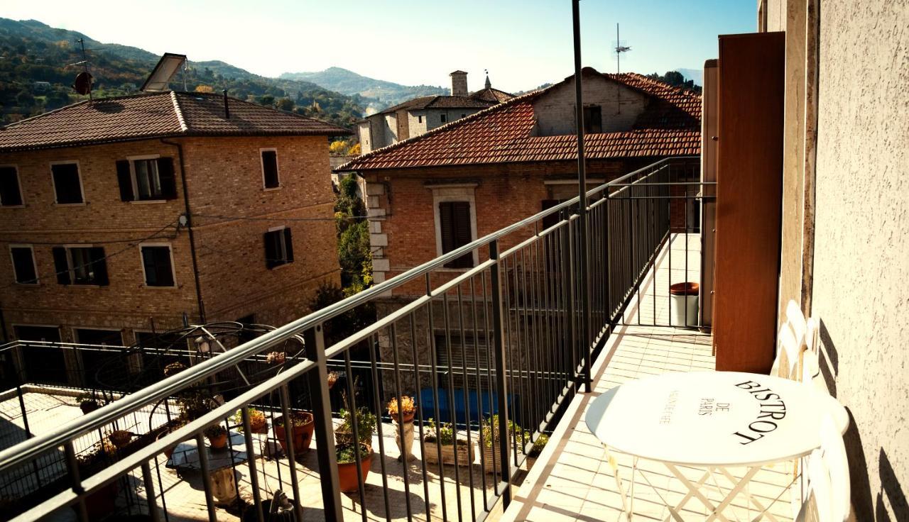 Appartamento Cecco D'Ascoli Асколи Пичено Екстериор снимка